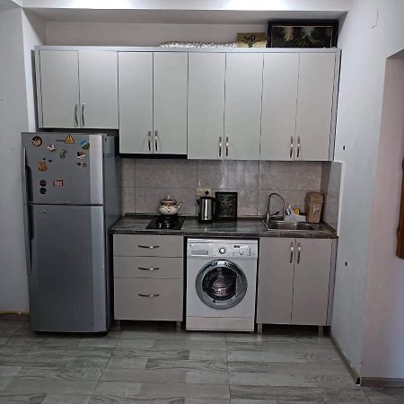 Appartement House N39 à Batoumi Extérieur photo