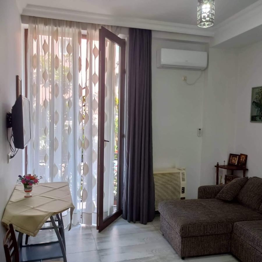 Appartement House N39 à Batoumi Extérieur photo
